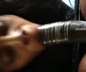 una rubia muy tragona tragando semen por primera vez mujeres chupando penes al viejo sacando faciales guapos peludos mamando verga