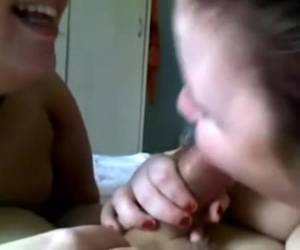 orgias de muchachos jovenes y una mujerorgias de muchachos jovenes y una mujer