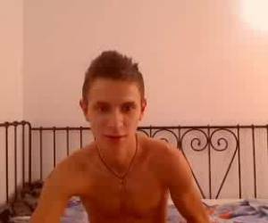 gays guapos y musculosos mostrndose